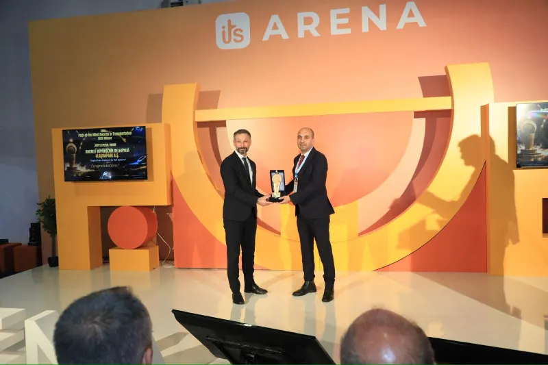 UlaşımPark’a İstanbul’da ITS Arena sahnesinde Jüri Özel Ödülü’nün takdimi